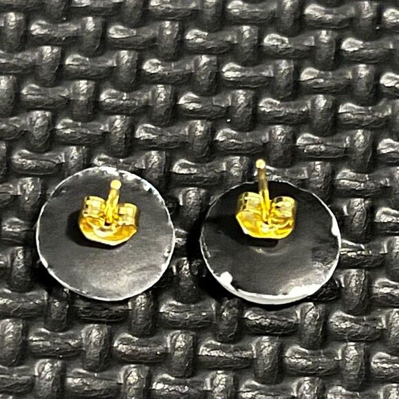 NEW White & Blue Leopard Print Resin & Polymer Clay Round Stud Earrings - Picture 2 of 3